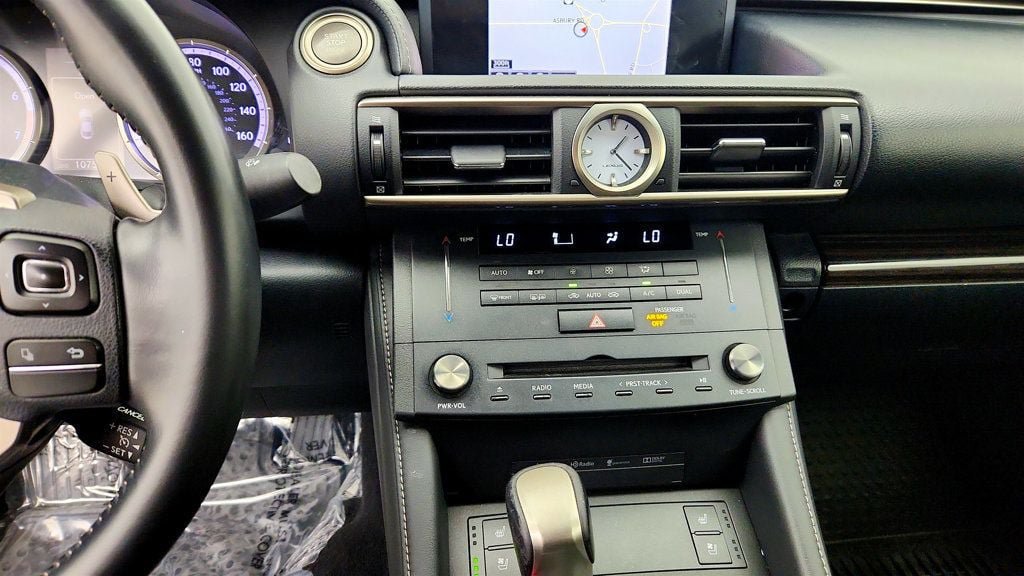 Used 2015 Lexus RC 350 AWD w/ Navigation System Package image 18