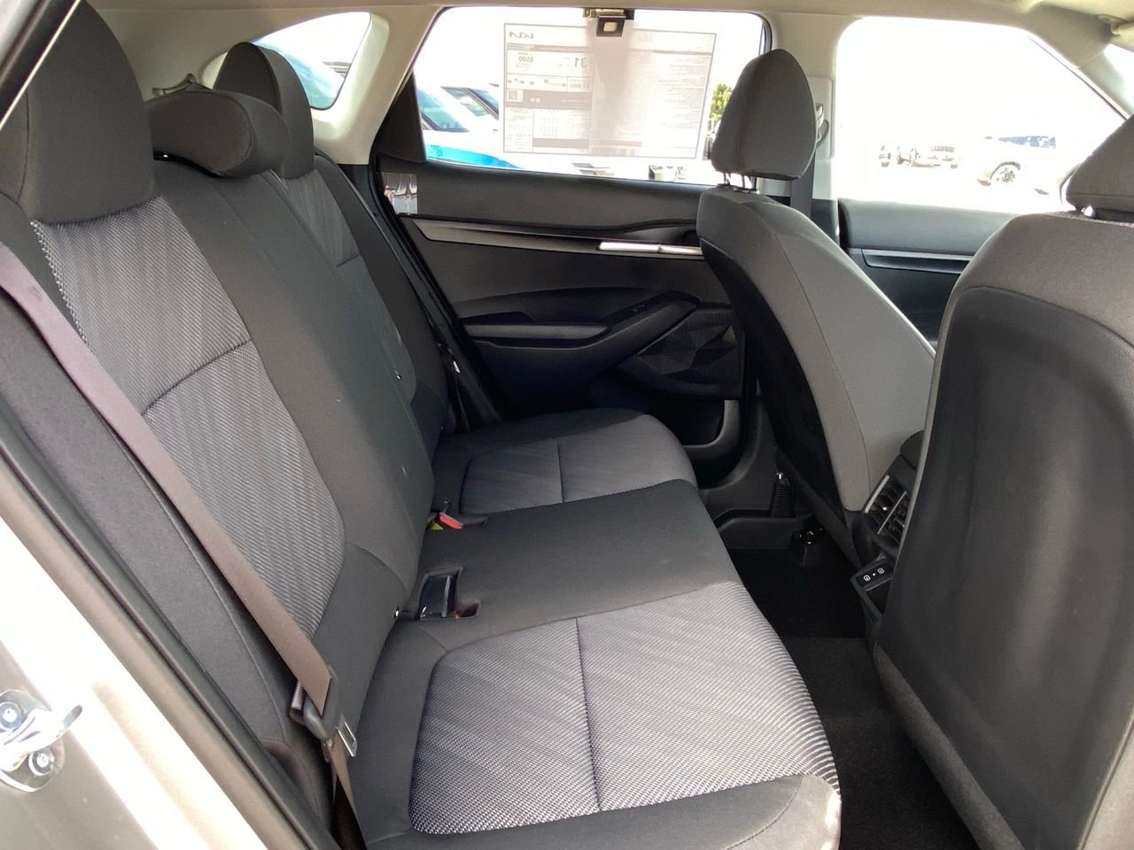 New 2026 Kia Seltos LX image 24