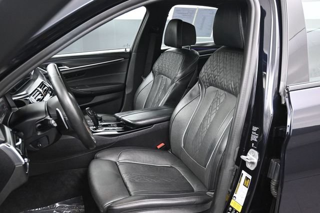 Used 2021 BMW M550i xDrive w/ Dynamic Handling Package AWD/4WD image 5