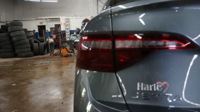 Certified 2023 Volkswagen Jetta SE image 78