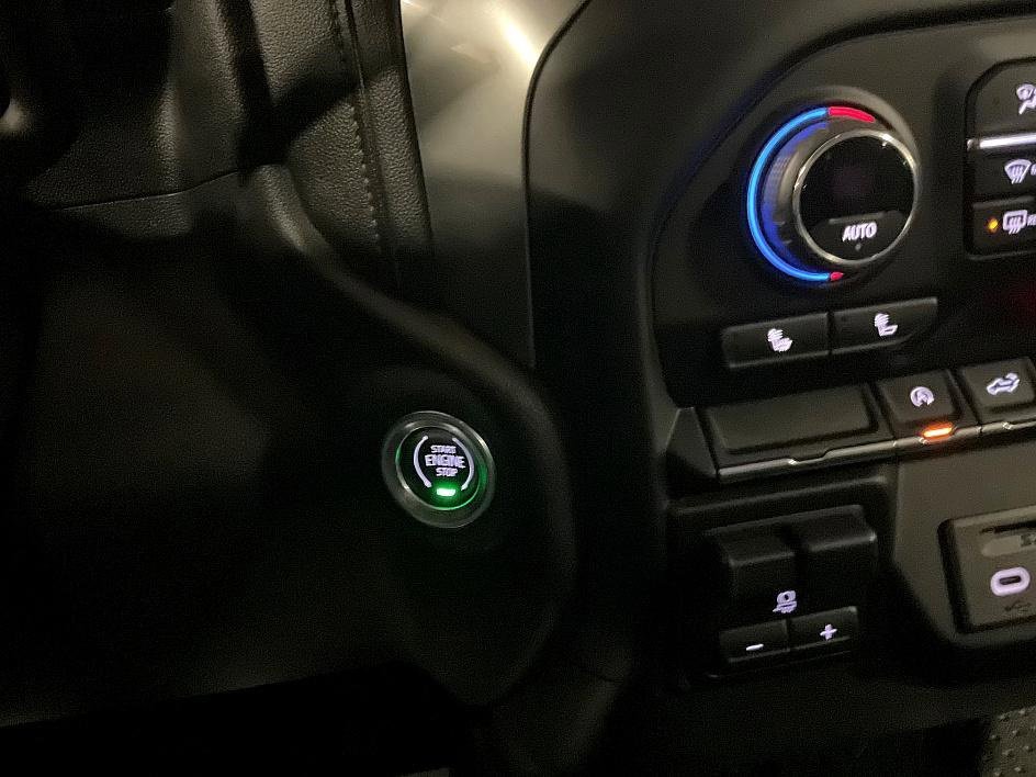 Used 2020 Chevrolet Silverado 1500 LT w/ All-Star Edition image 21