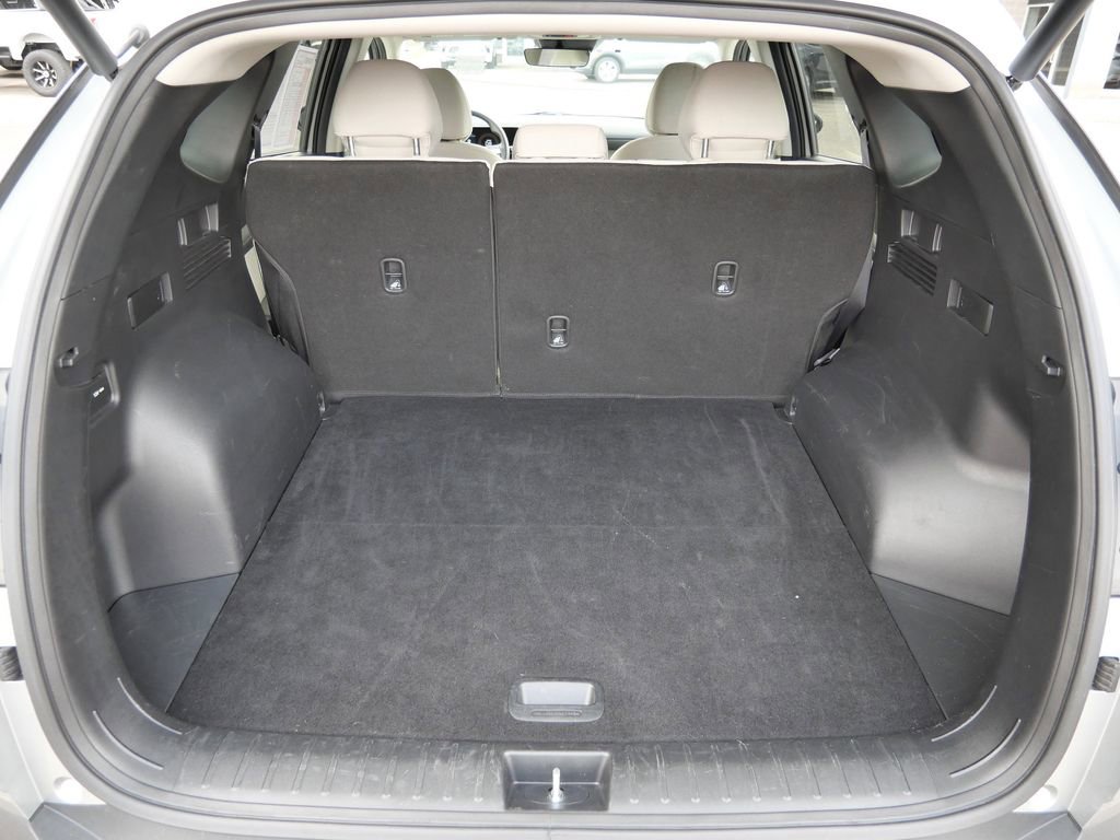 Used 2025 Hyundai Tucson SEL FWD image 23