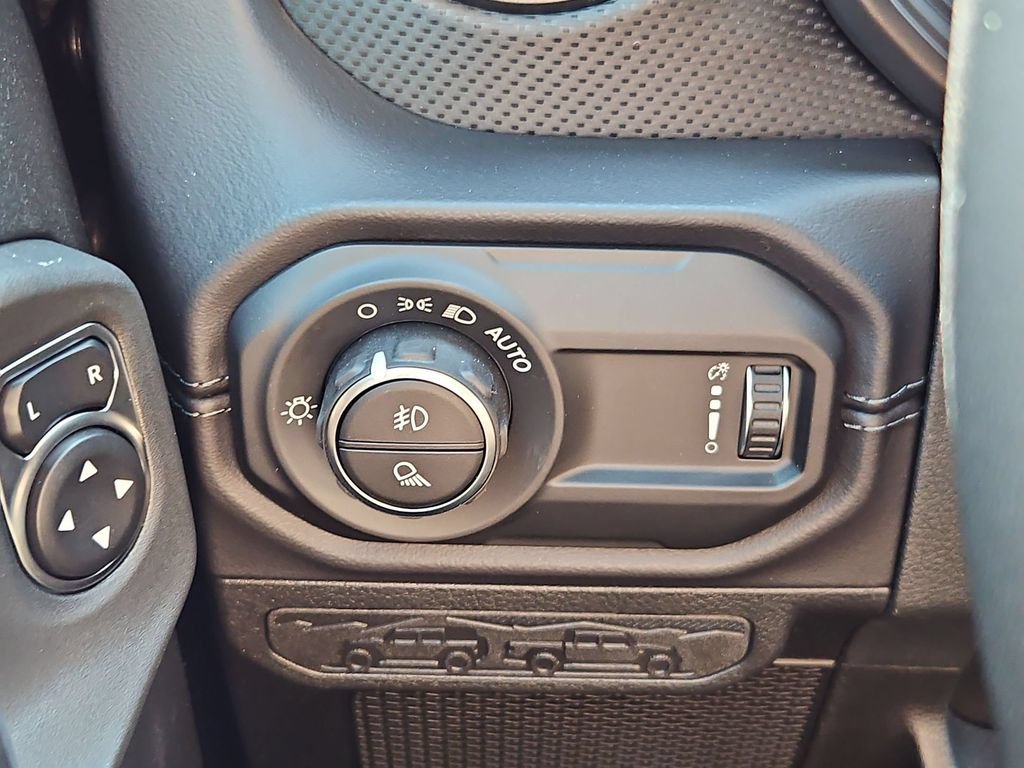 New 2026 Jeep Gladiator Rubicon AWD/4WD image 18
