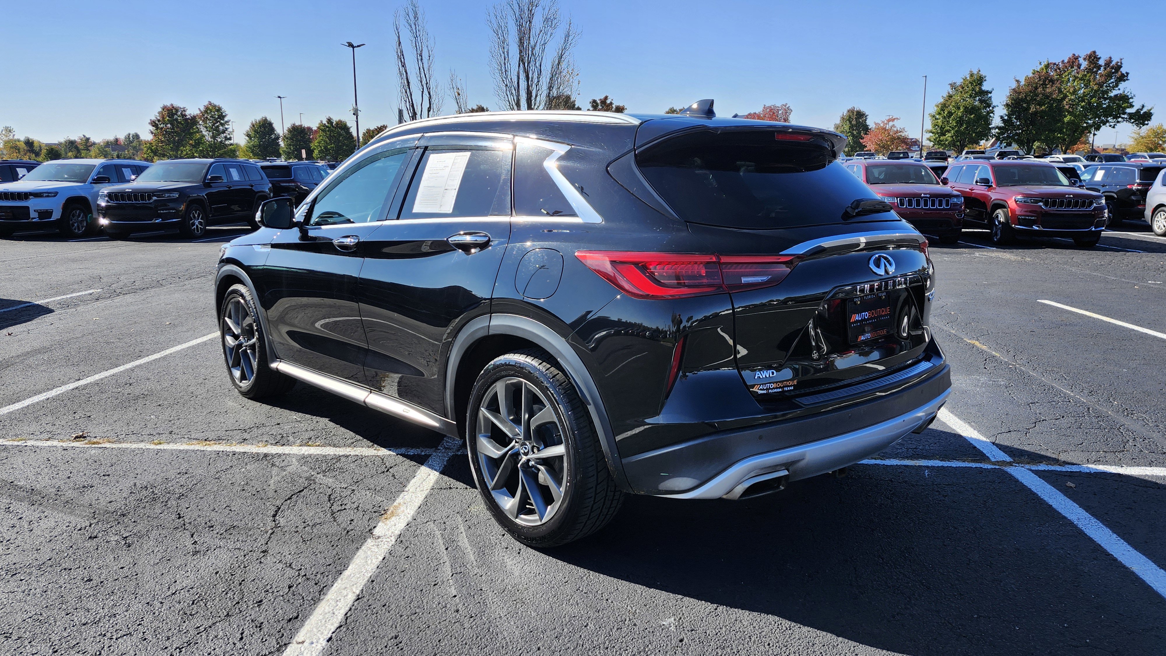 Used 2019 INFINITI QX50 Essential image 9