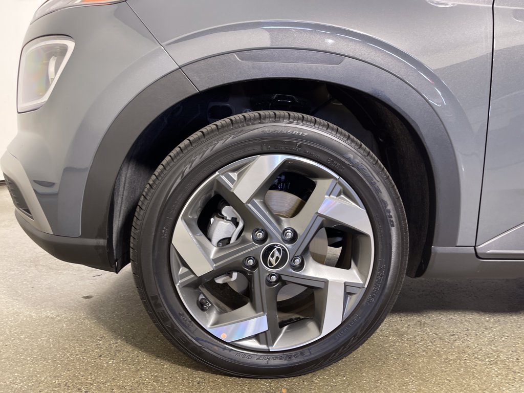 Certified 2026 Hyundai Venue SEL FWD image 12