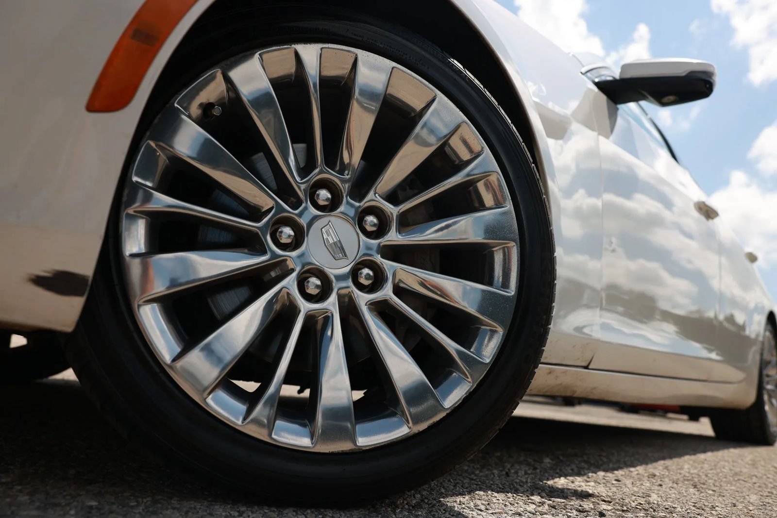 Used 2015 Cadillac CTS Luxury RWD image 26