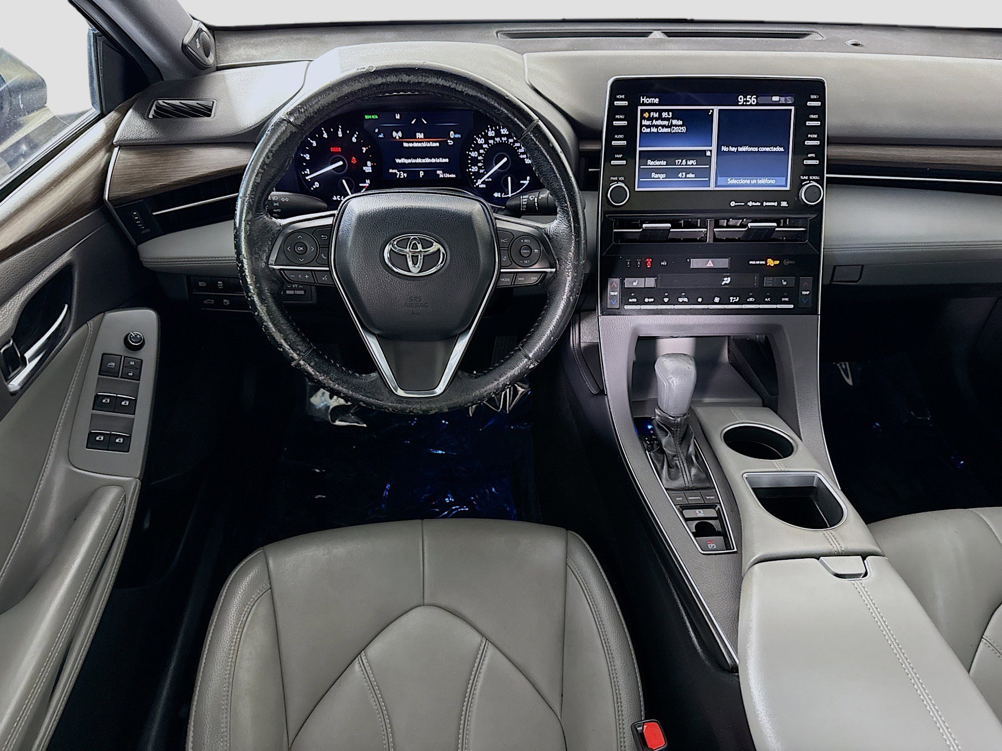 Used 2019 Toyota Avalon XLE w/ Moonroof Package FWD image 17
