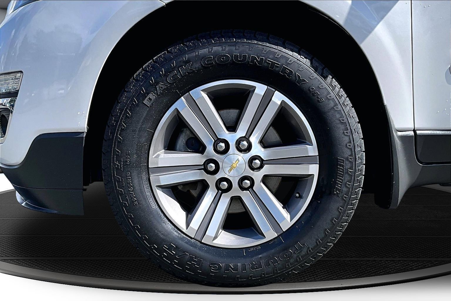 Used 2016 Chevrolet Traverse LT image 34