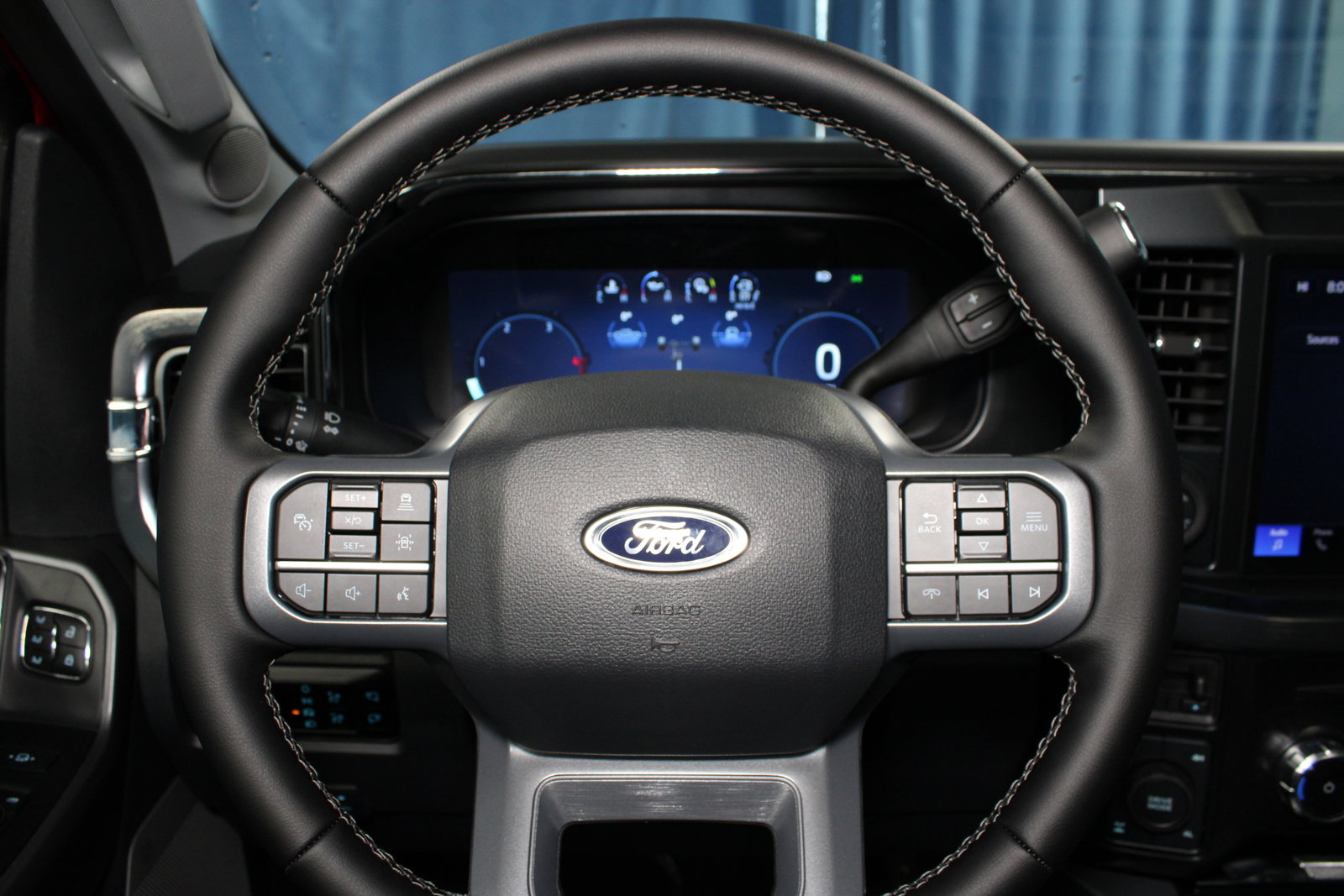 New 2025 Ford F350 Lariat w/ Lariat Ultimate Package image 10