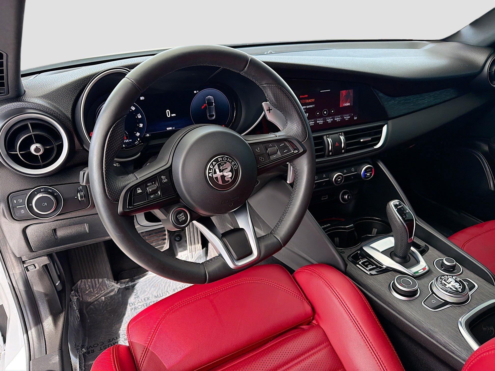 Used 2024 Alfa Romeo Giulia Sprint image 26