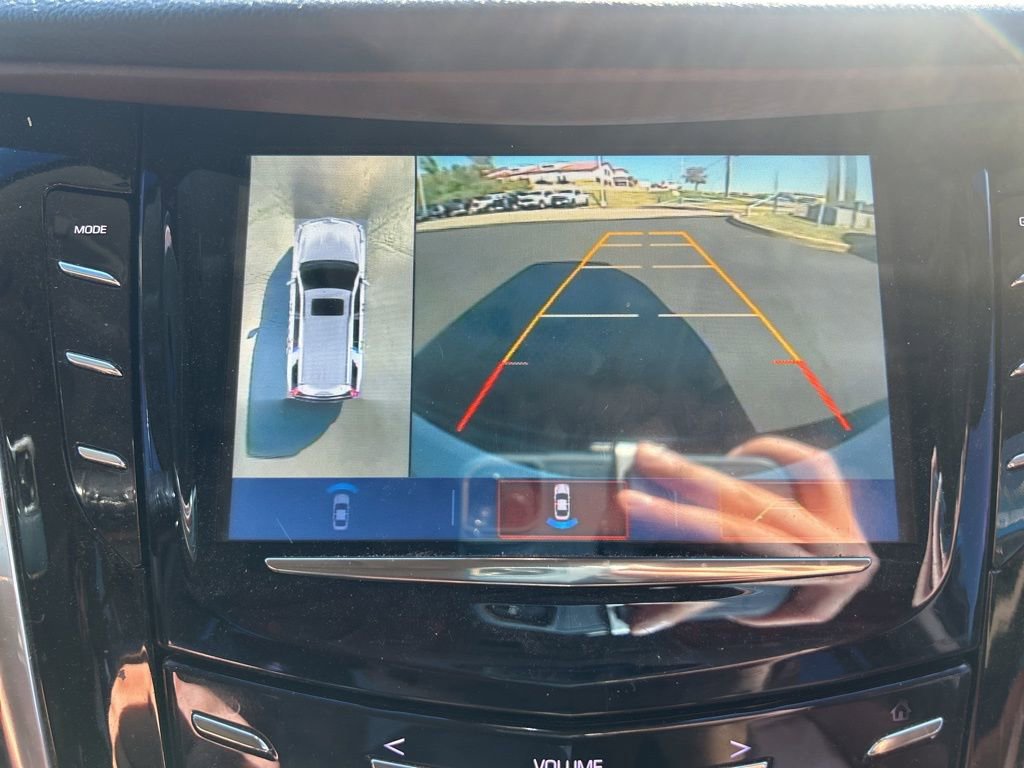 Used 2019 Cadillac Escalade ESV Premium Luxury image 27