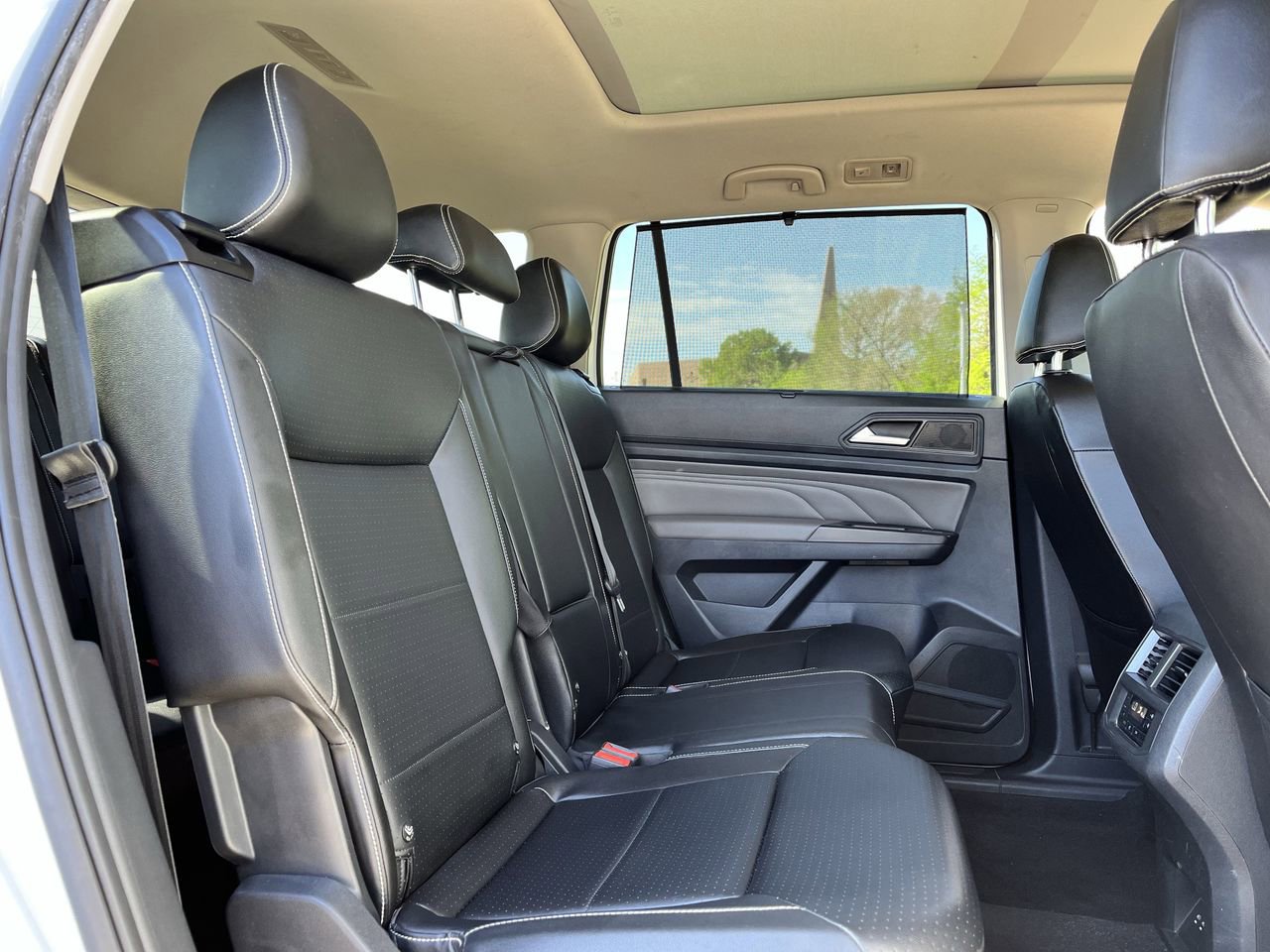 Used 2022 Volkswagen Atlas SE FWD image 28