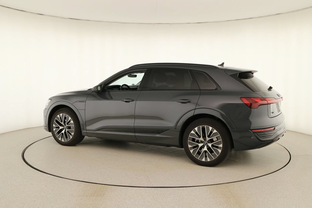 Certified 2024 Audi Q8 e-tron Premium Plus AWD/4WD image 3