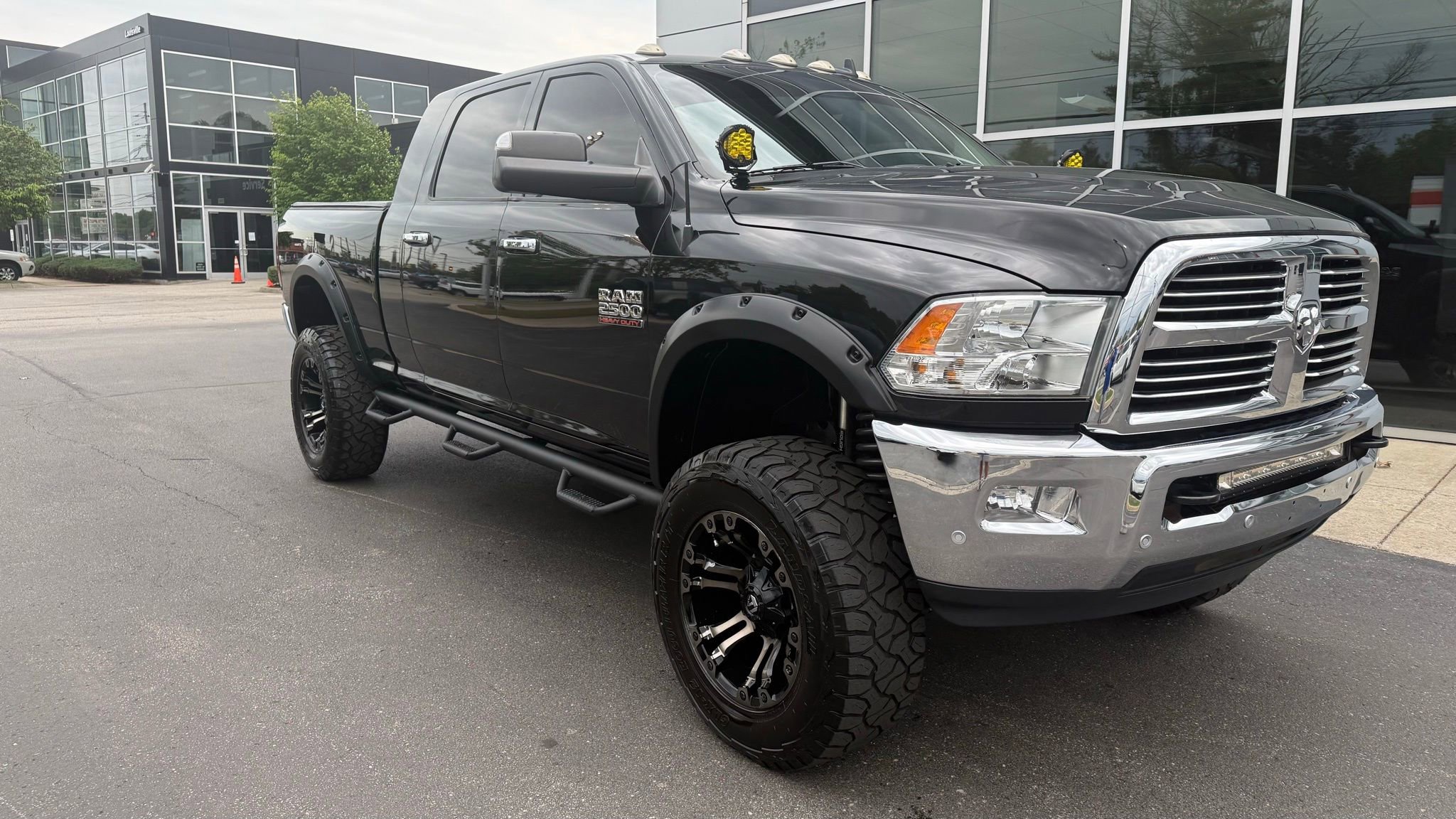 Used 2018 RAM 2500 Big Horn AWD/4WD image 1