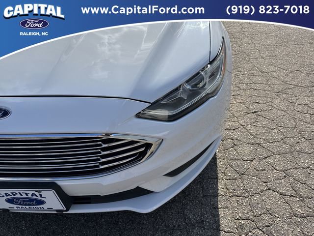 Used 2018 Ford Fusion S image 11