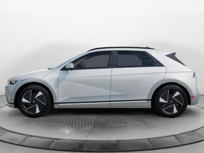 New 2026 Hyundai Ioniq 5 Limited image 3