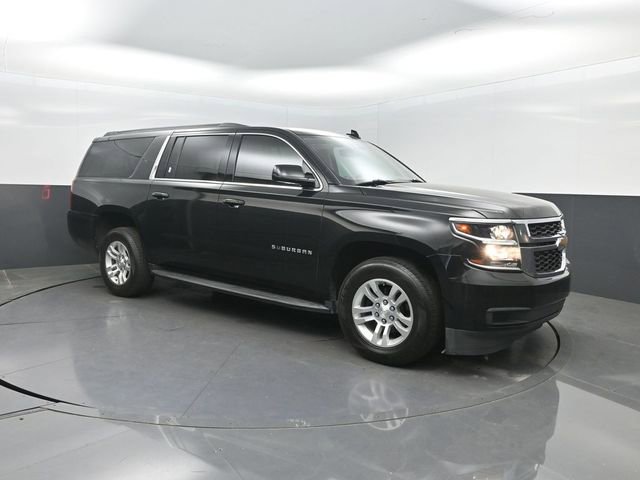 Used 2020 Chevrolet Suburban LS w/ Enhanced Driver Alert Package RWD image 34