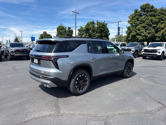 New 2027 Chevrolet Traverse Z71 w/ Driver Confidence Package AWD/4WD image 7