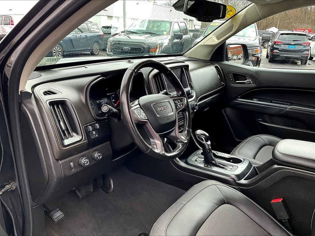 Used 2022 GMC Canyon AT4 w/ Trailering Package AWD/4WD image 8