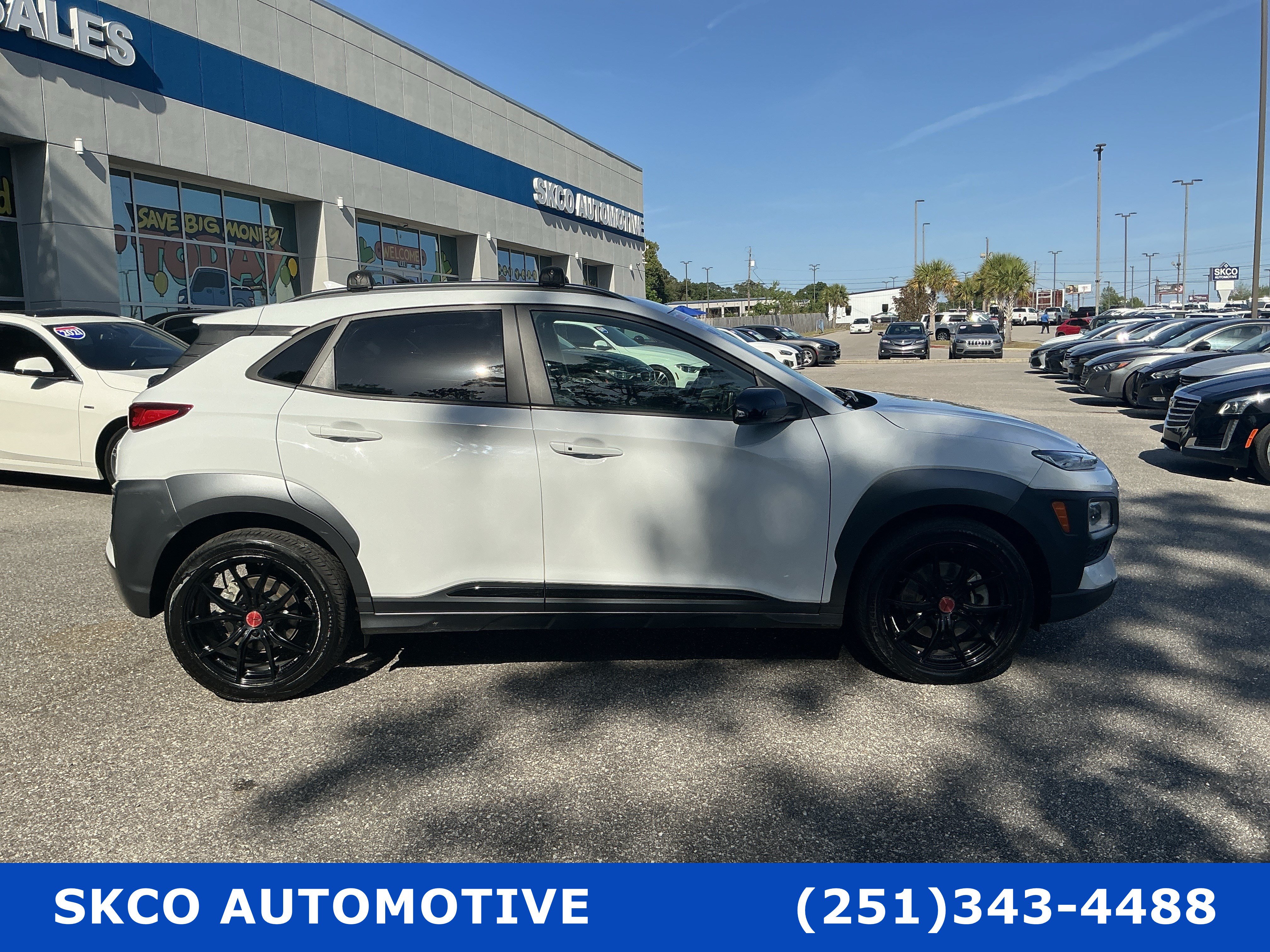 Used 2021 Hyundai Kona Night FWD image 6