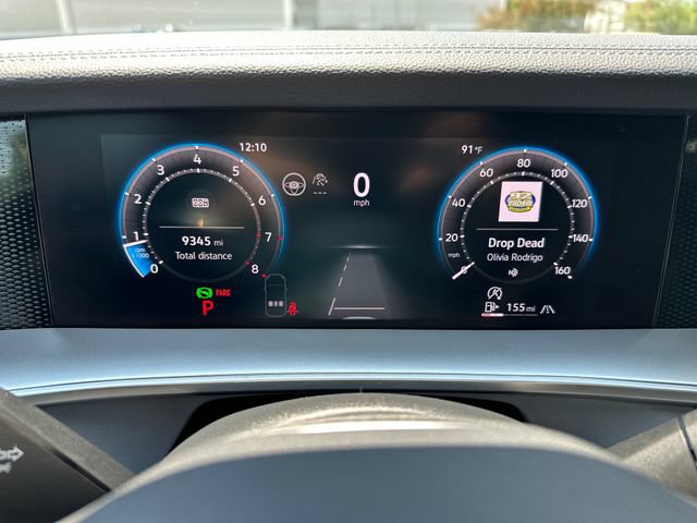 Certified 2025 Volkswagen Tiguan SE R-Line AWD/4WD image 22