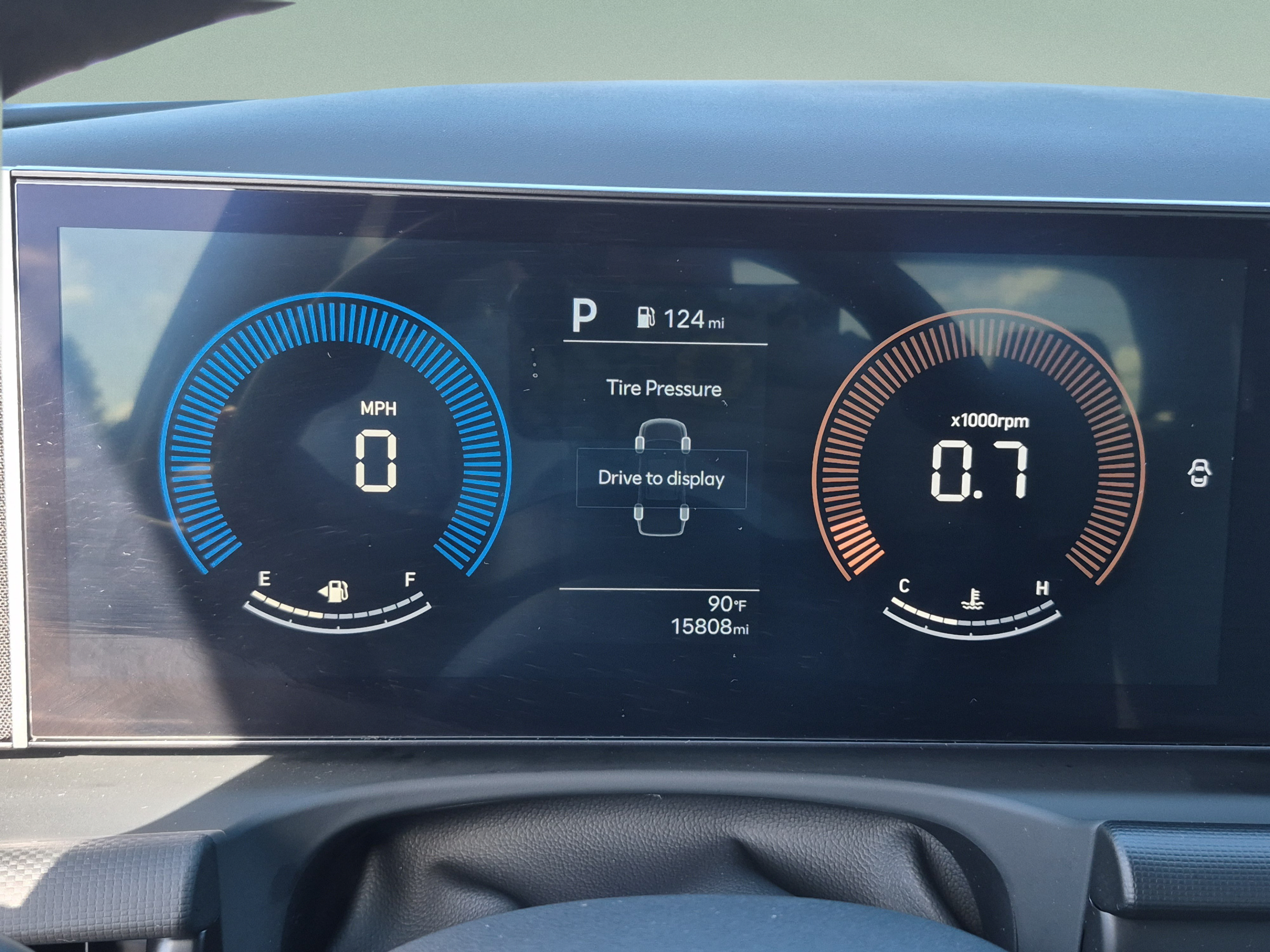Used 2025 Hyundai Santa Cruz SE FWD image 30