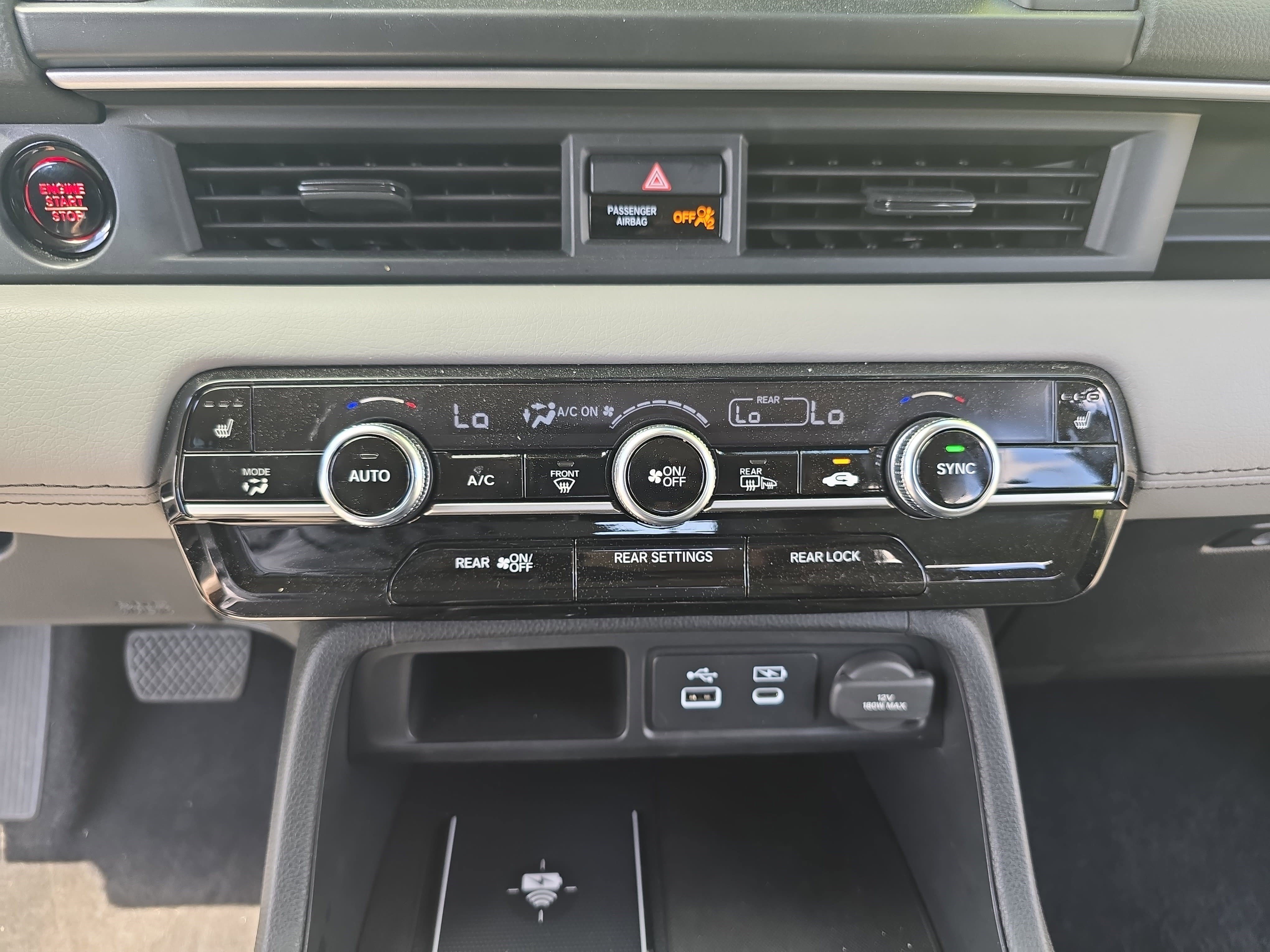 Used 2025 Honda Pilot EX-L image 24