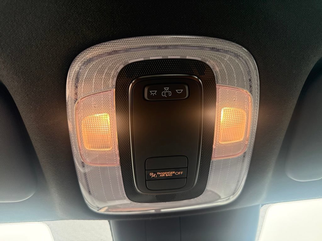 Used 2025 Hyundai Elantra Sport FWD image 10