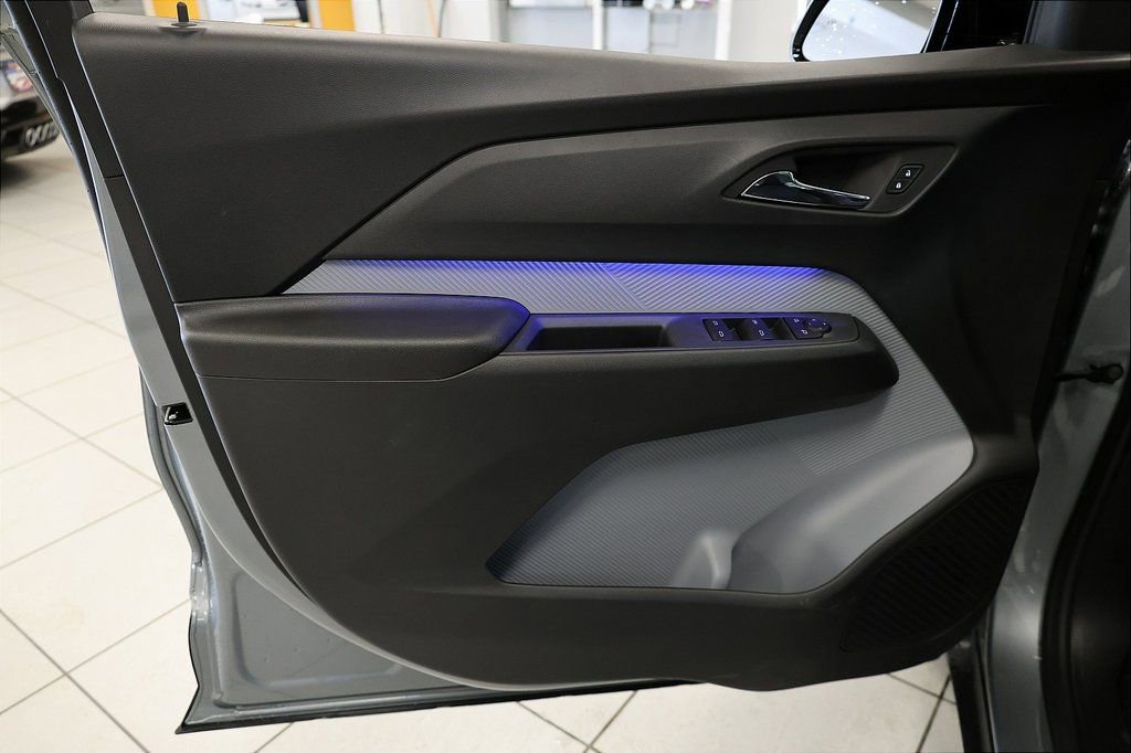 New 2027 Chevrolet Bolt RS w/ Technology Package image 13