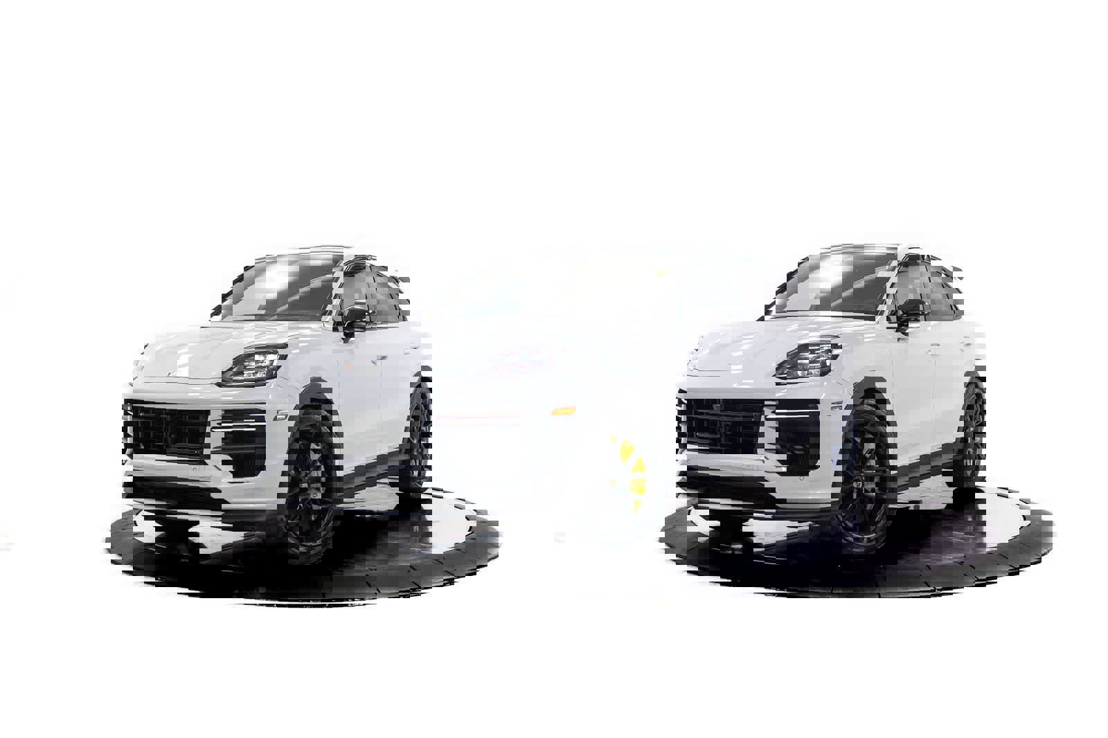 Certified 2025 Porsche Cayenne Turbo GT image 1