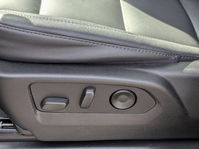 Used 2025 Chevrolet Tahoe Z71 w/ Z71 Off-Road Package image 26