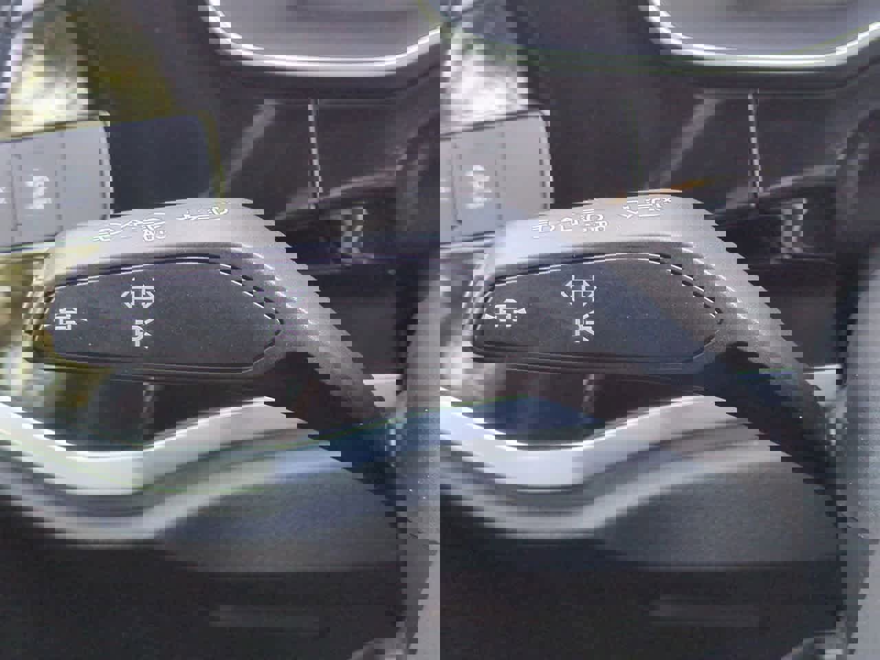 Used 2022 Audi Q3 2.0T Premium Plus w/ Premium Plus Package image 28