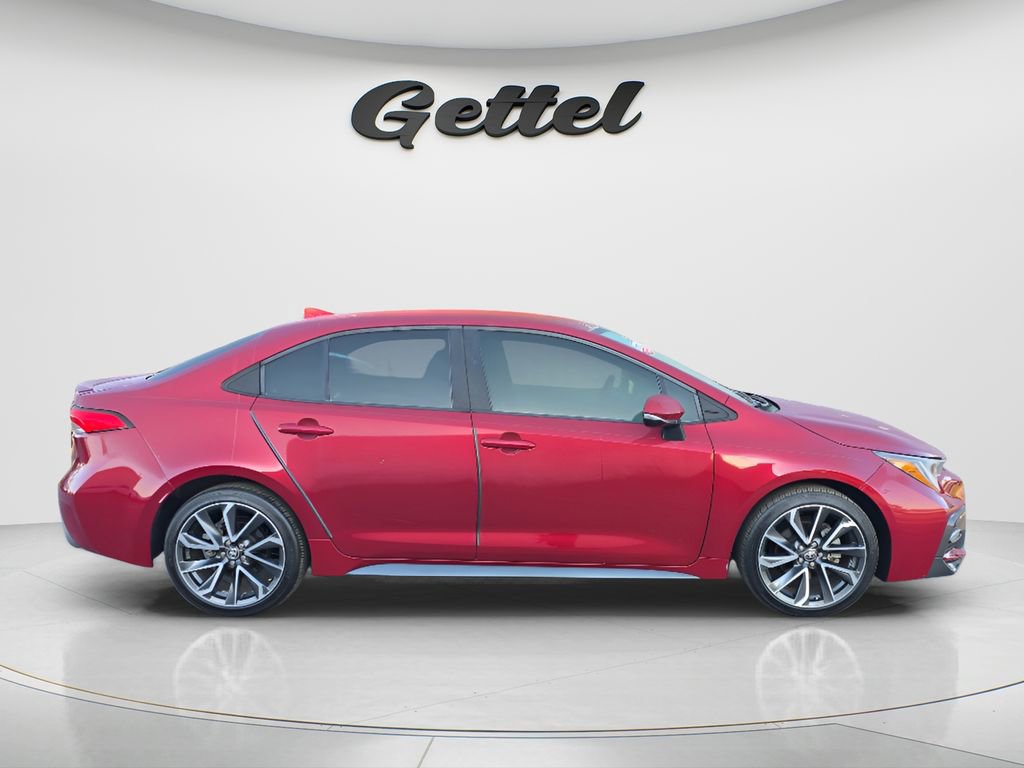 Used 2022 Toyota Corolla SE FWD image 4