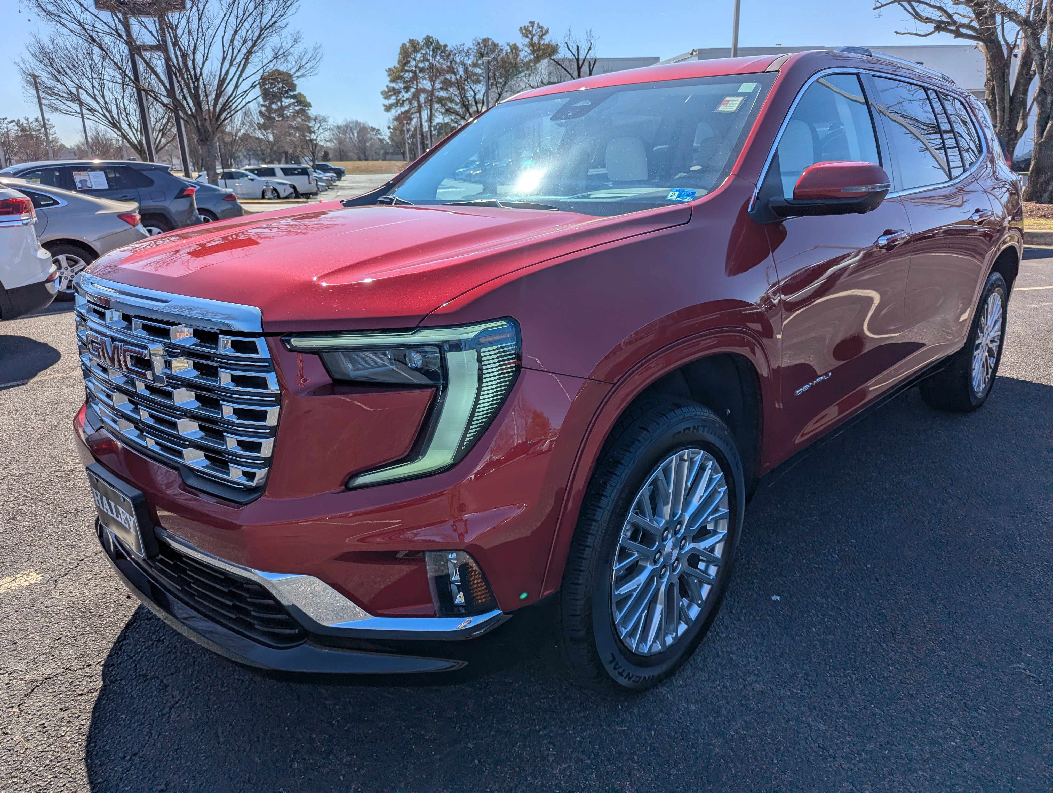 Used 2025 GMC Acadia Denali w/ LPO, Floor Liner Package image 4