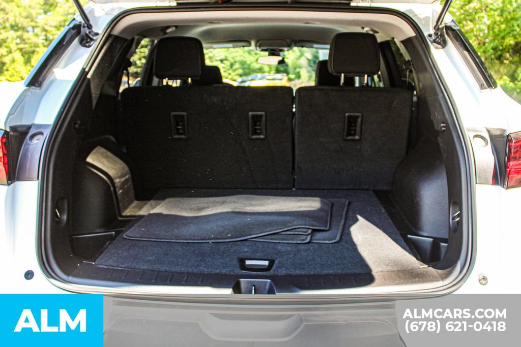 Used 2025 Chevrolet Blazer LT FWD image 22