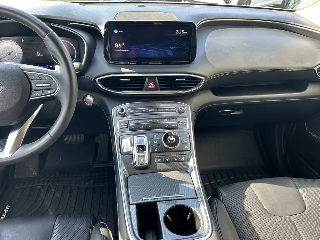 Used 2022 Hyundai Santa Fe Limited image 16