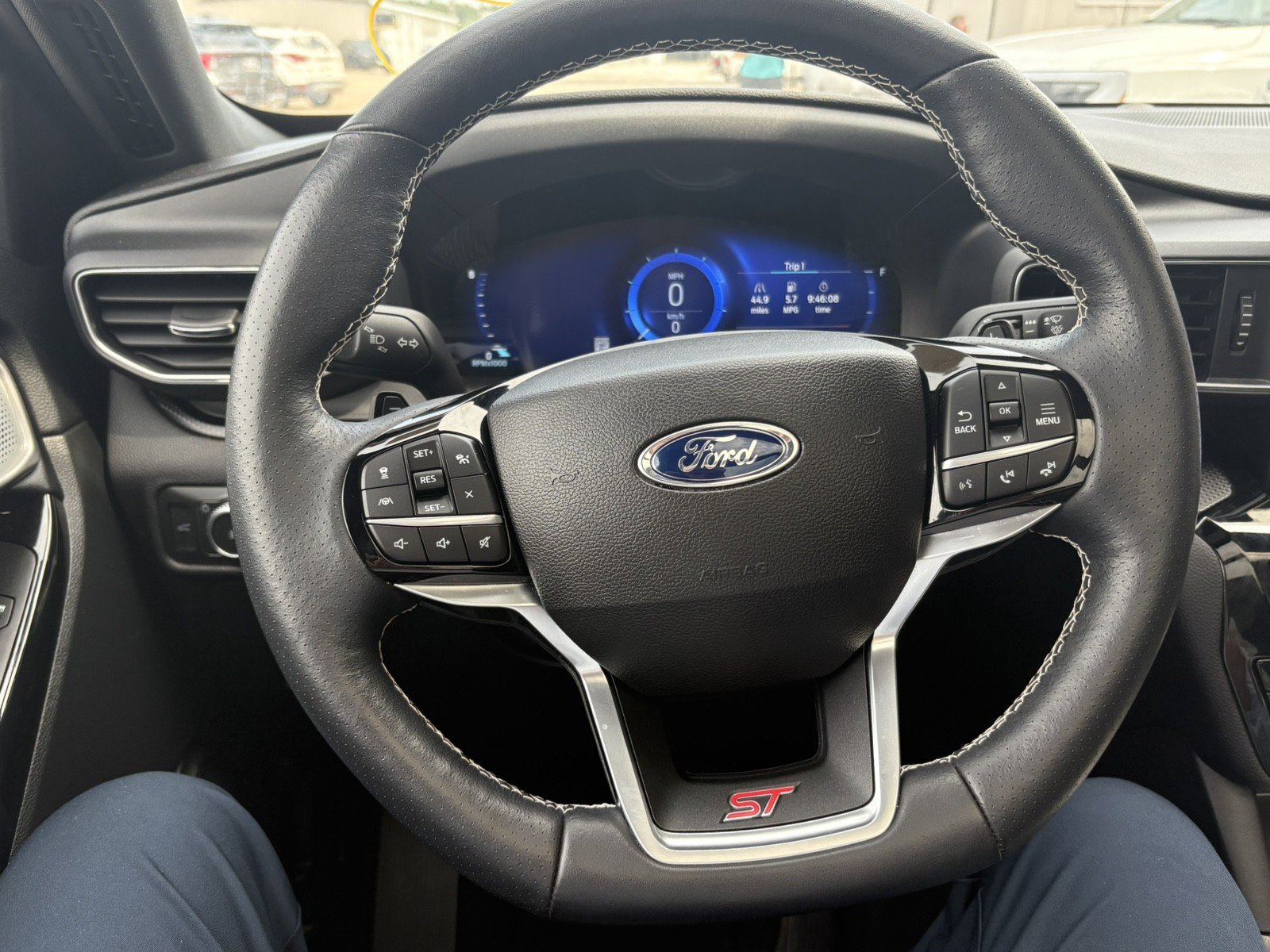 Used 2022 Ford Explorer ST w/ ST Street Pack image 17