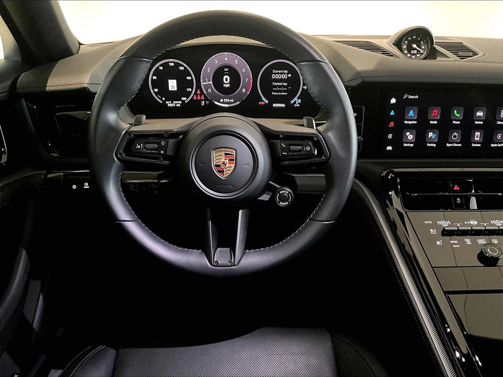 Used 2025 Porsche Panamera 4 AWD/4WD image 17