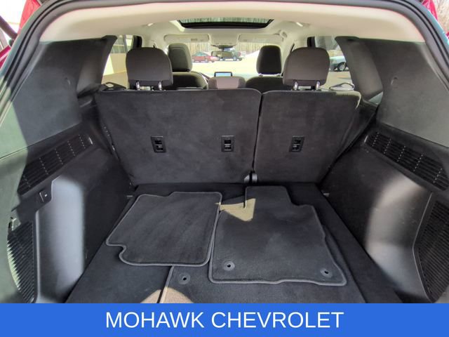 Used 2021 Ford Escape SE w/ SE Sport Appearance Package image 25