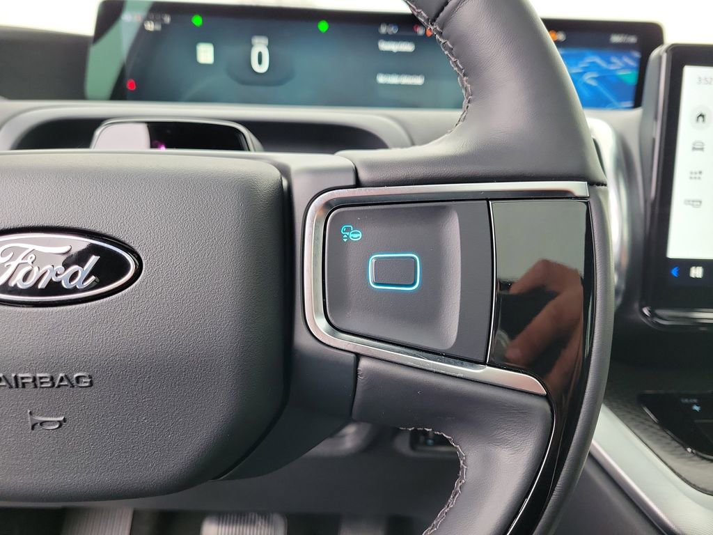 New 2025 Ford Expedition Max Platinum w/ Stealth Performance Package image 25