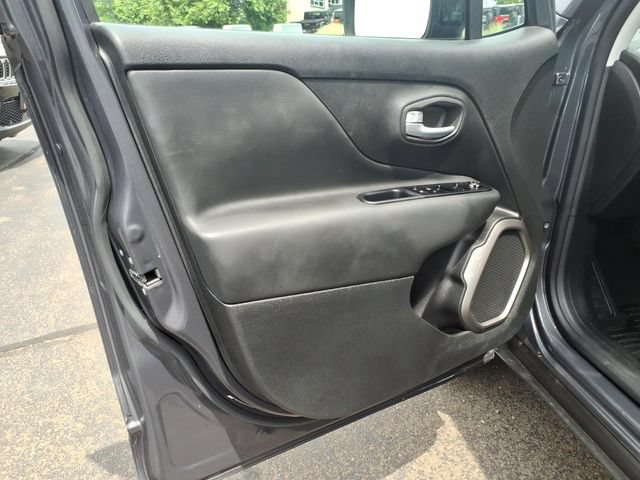 Certified 2023 Jeep Renegade Limited w/ Sun/Sound Group AWD/4WD image 24
