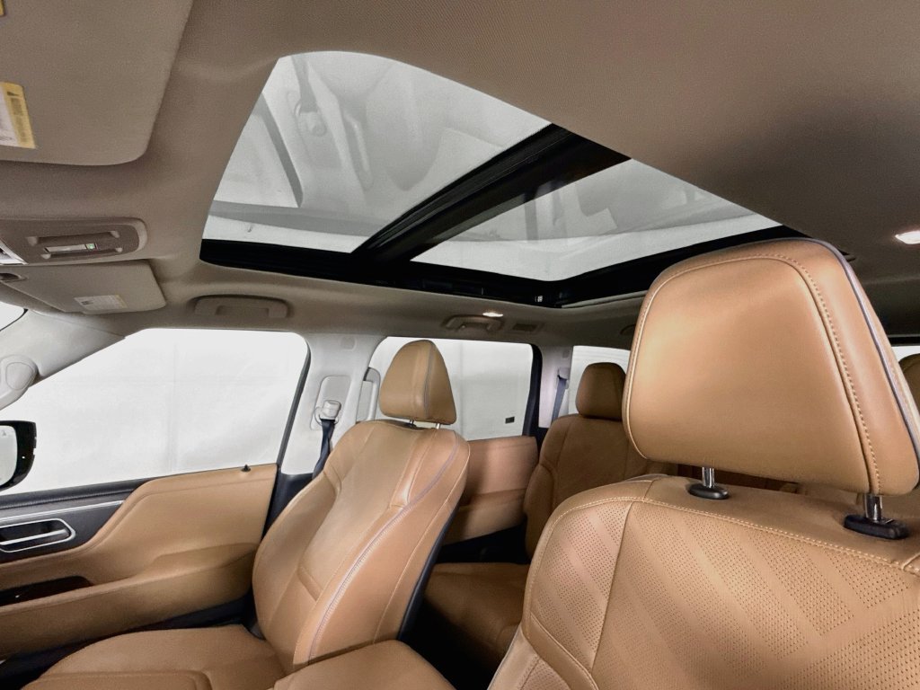 Used 2025 INFINITI QX80 Luxe AWD/4WD image 23