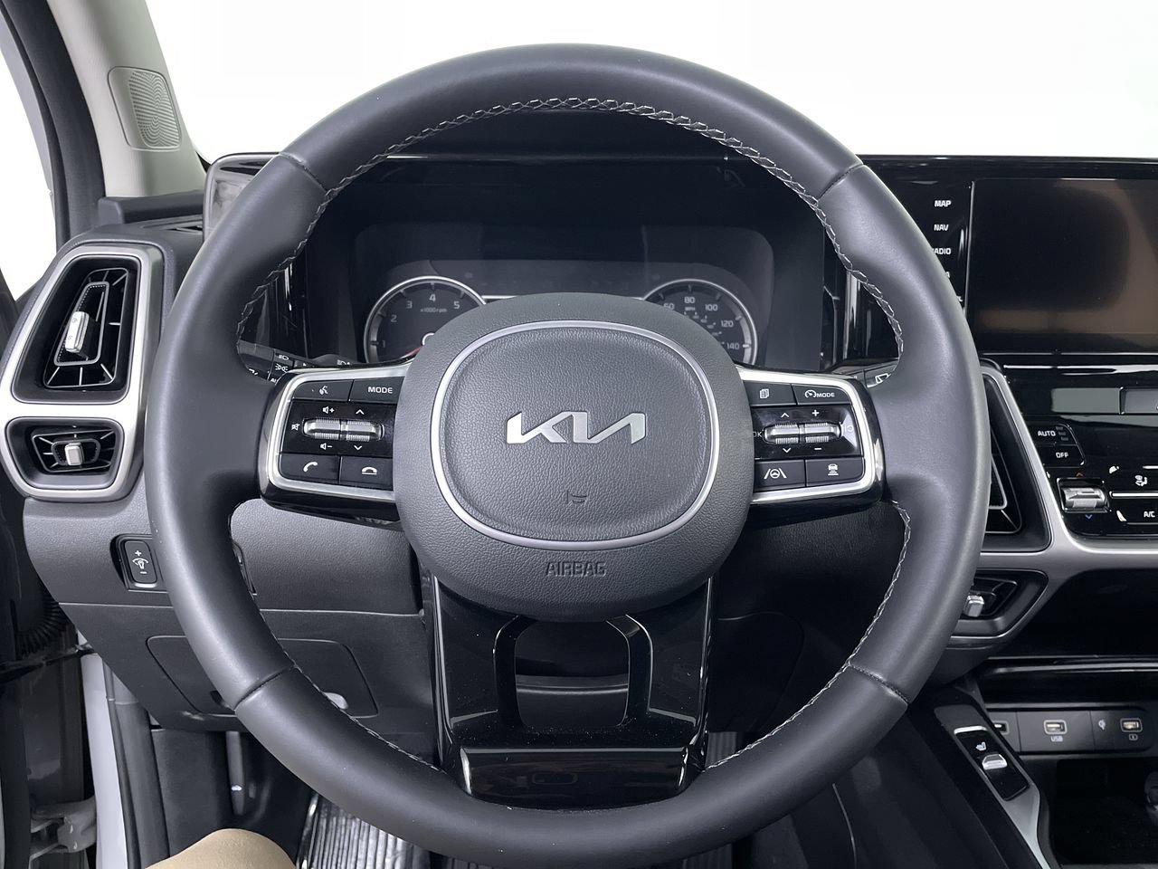 Used 2023 Kia Sorento X-Line EX AWD/4WD image 13