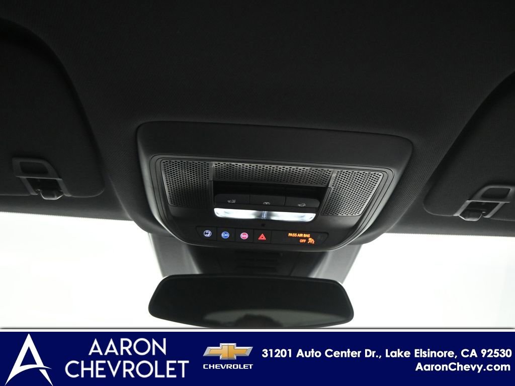 New 2026 Chevrolet Equinox EV LT AWD/4WD image 17