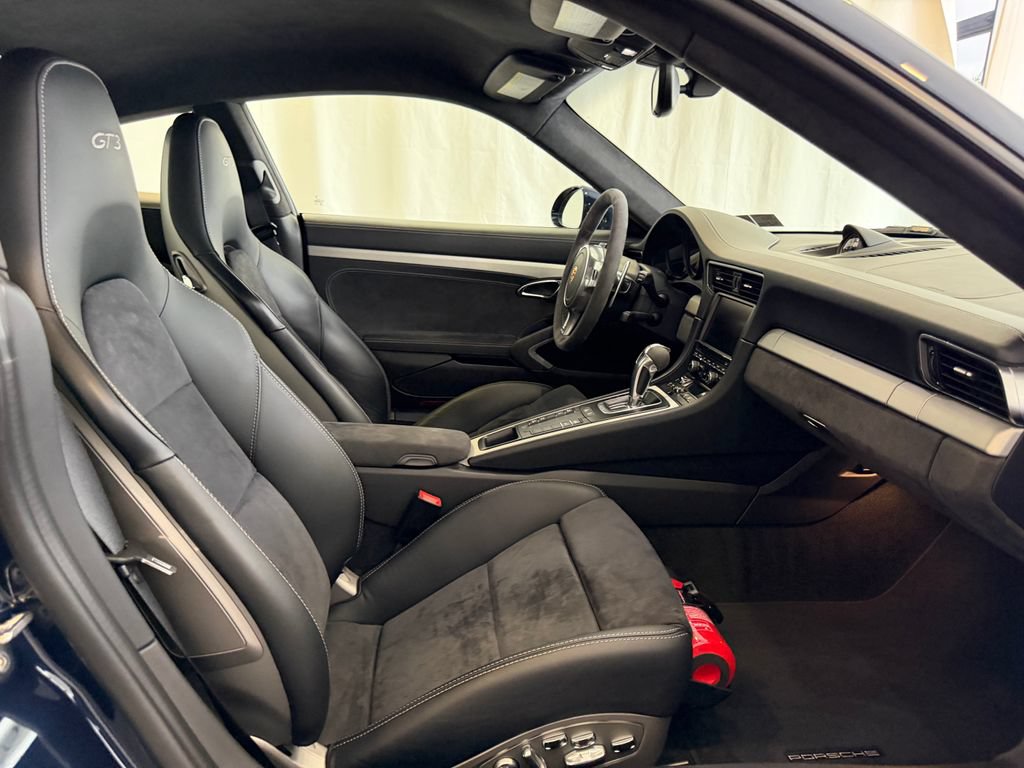 Certified 2015 Porsche 911 GT3 RWD image 16