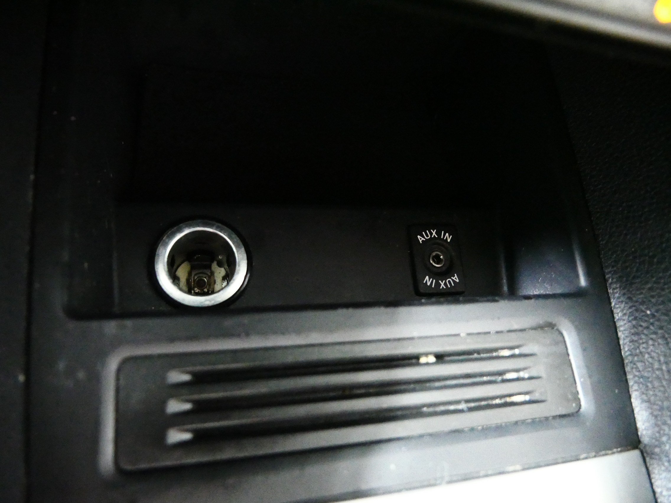 Used 2014 Volkswagen Jetta SE FWD image 28