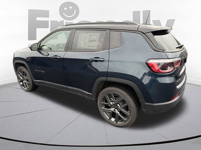 New 2026 Jeep Compass Limited w/ Sun, Sound & Navigation Group AWD/4WD image 4