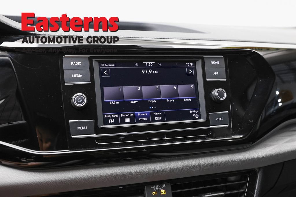 Used 2024 Volkswagen Taos S AWD/4WD image 19