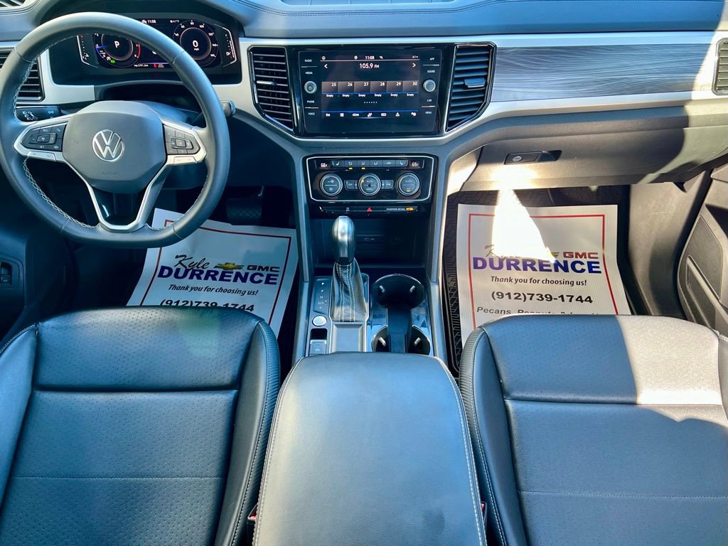 Used 2022 Volkswagen Atlas Cross Sport SE image 17