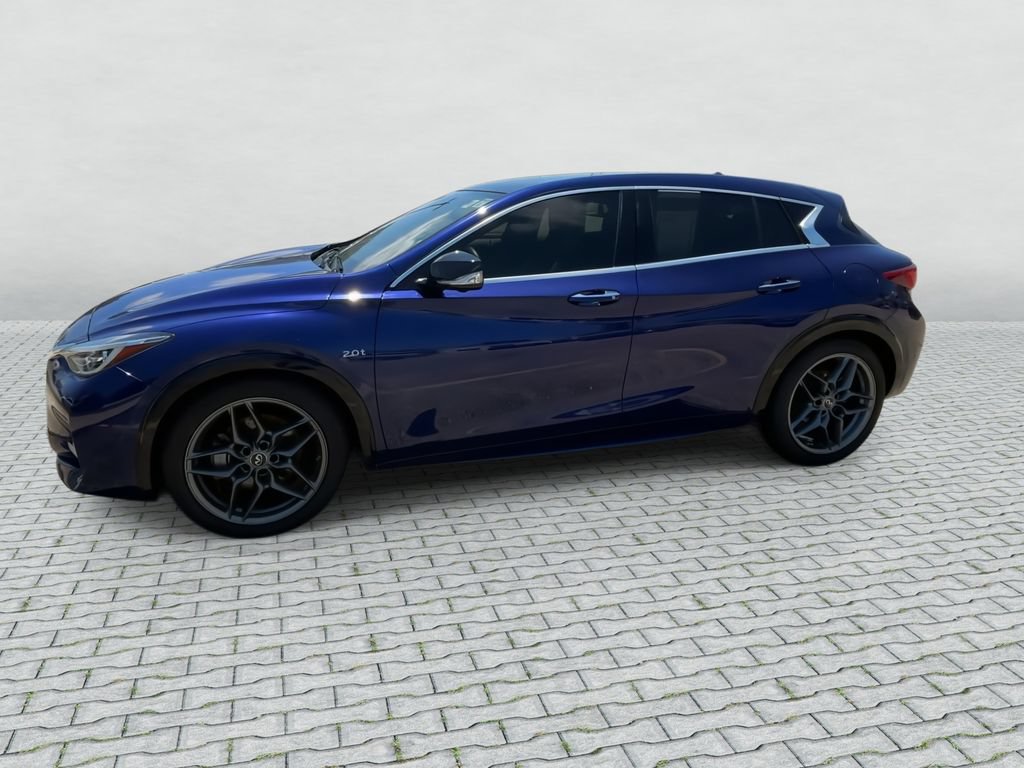 Certified 2018 INFINITI QX30 Sport w/ Sport Leather Package FWD image 4